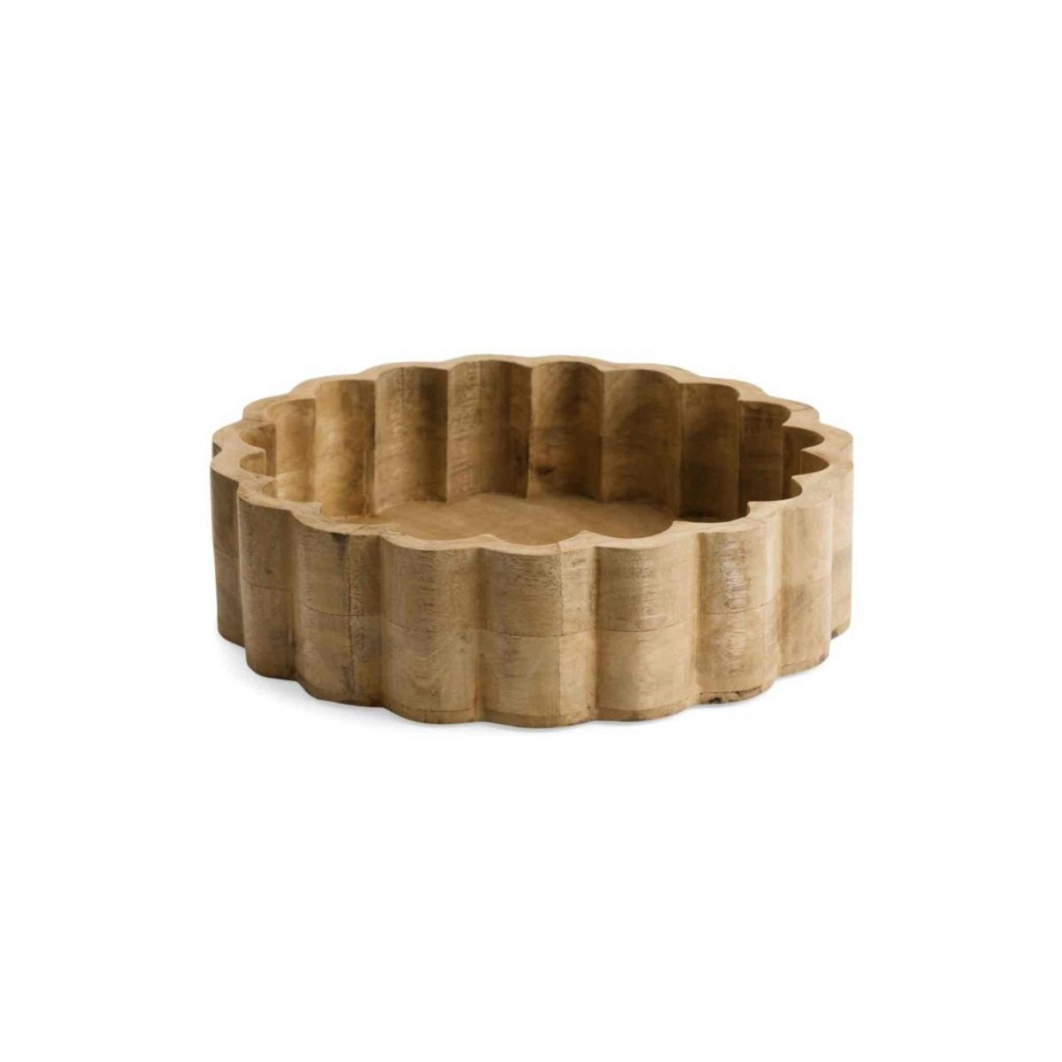Fluted mango wood tray-bowl with scalloped walls